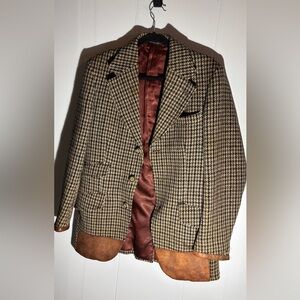 Men's Harry Hall Blazer with Brown Accents